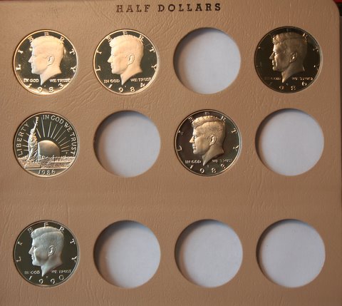 How-Many-Are-Collecting-Kennedy-Half-Dollars,-?-New-Pics