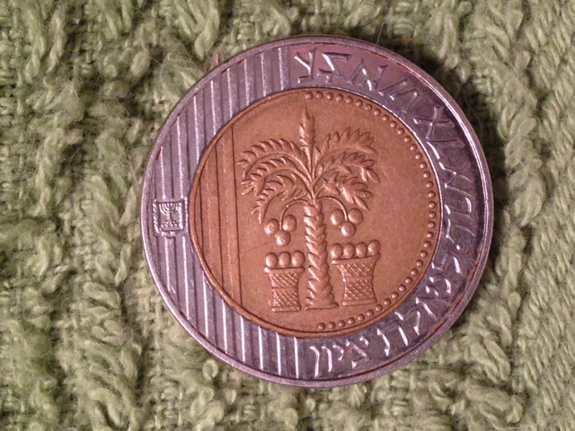 Coinstar-Finds!-Including-Bank-Counters-And-Other-Machines