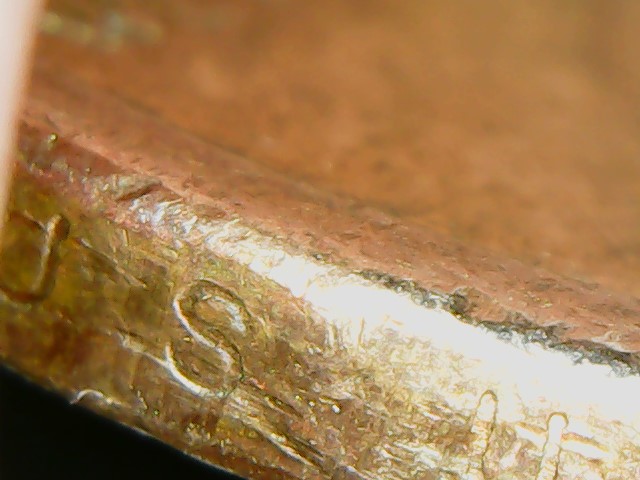 2010-D-Dollar-Coin-Not-The-President-Series-Edge-Lettering