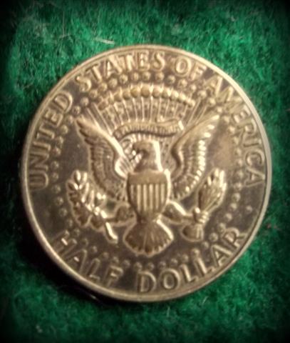 1/2-Silver-Dollar-John-F-Kennedy-1968--Gold?