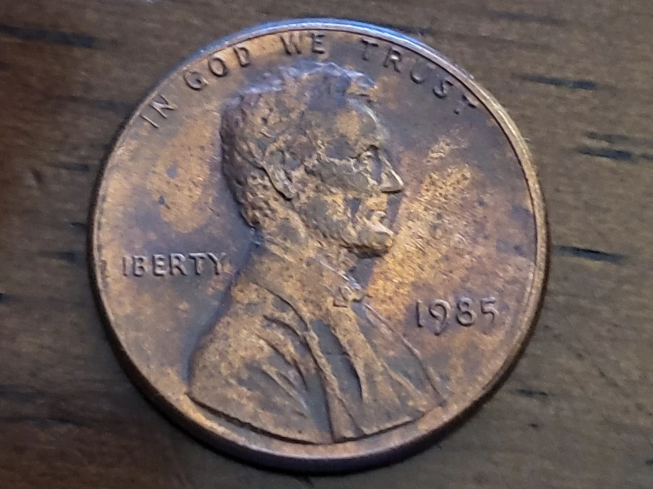 1985-Missing-'L'-Die-Issue-Or-Grease-Fill?