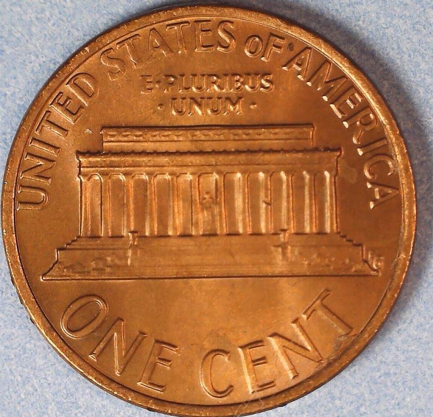 Help-With-This-1979-Lincoln-Cent-Color-Is-More-Brown-Than-Anything-But-Straight-From-OBW-Roll