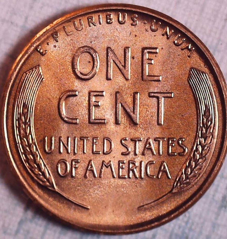 1957-D-Lincoln-Cent-Help-Grade-Beautiful-In-Hand?