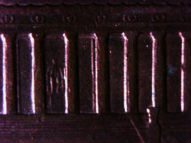2005-P-LMC-WDDR-014-And-Thick-G-On-Designer-Initial