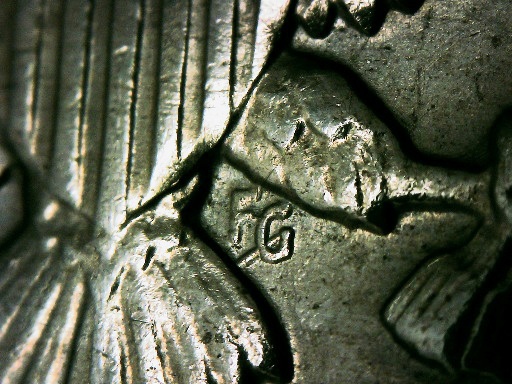 1971-D-Kennedy-Half-Dollar-Speared-G-Of-Designer-Initials