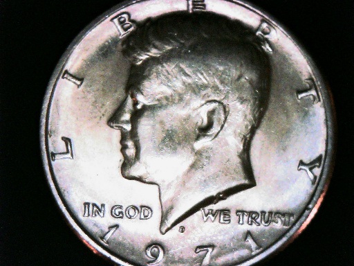 1971-D-Kennedy-Half-Dollar-Speared-G-Of-Designer-Initials