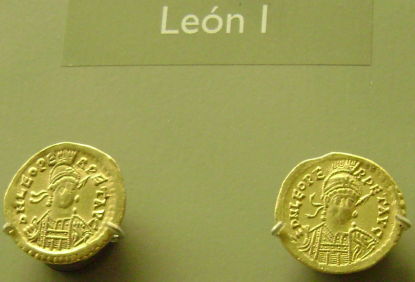 Pics-From-A-Museum-Visit-Pic-Heavy