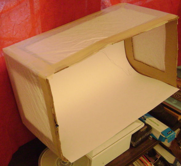 Just-Built-A-Ldiy-Lightbox-Today