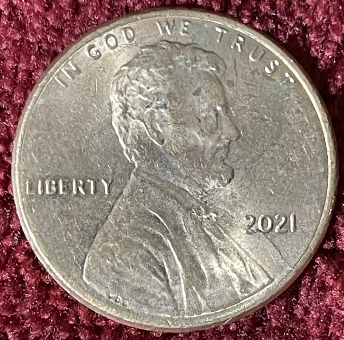 Not-Seeing-This-2021-Lincoln-Cent-Die-Crack-On-Cuds-On-Coins.--Thoughts?