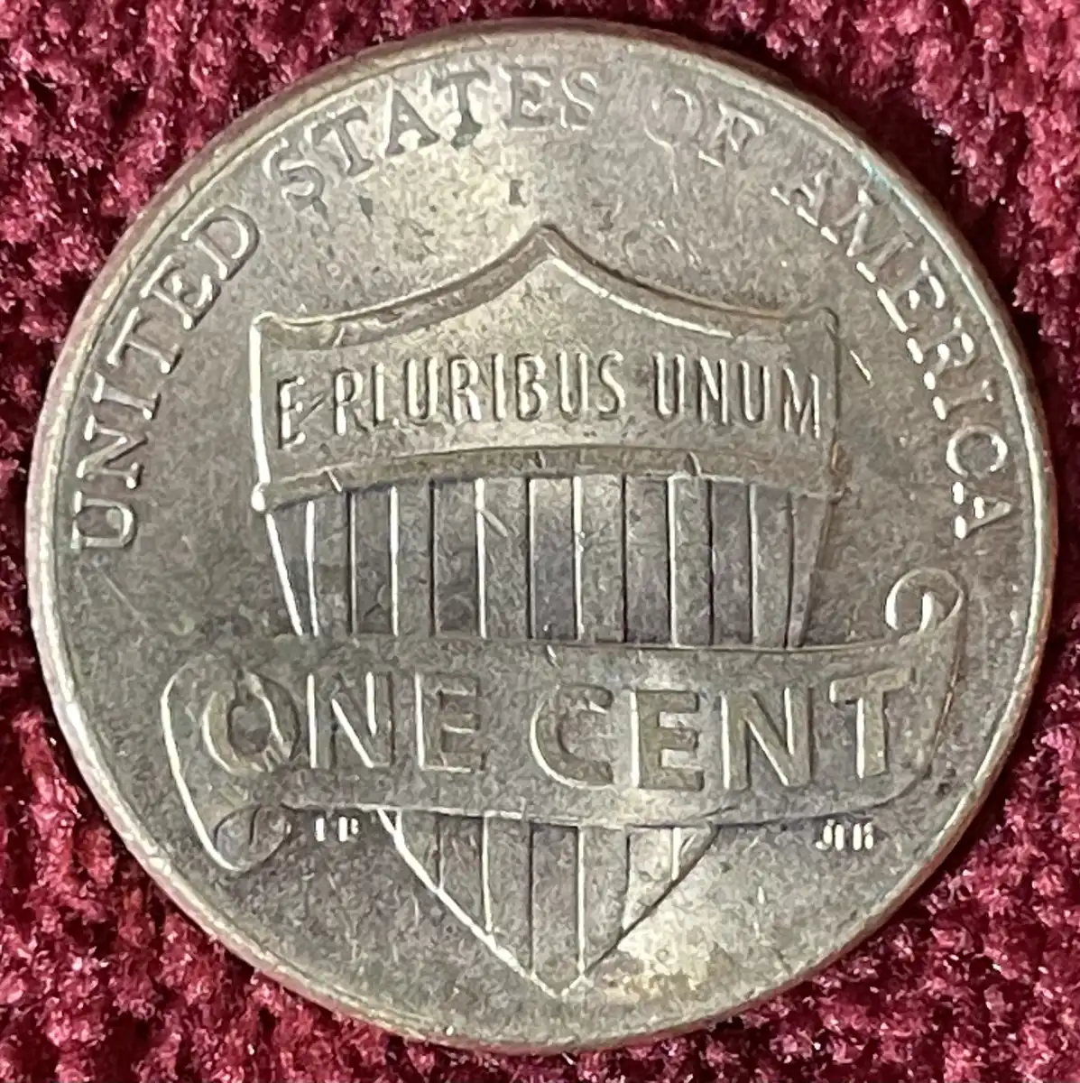 Not-Seeing-This-2021-Lincoln-Cent-Die-Crack-On-Cuds-On-Coins.--Thoughts?