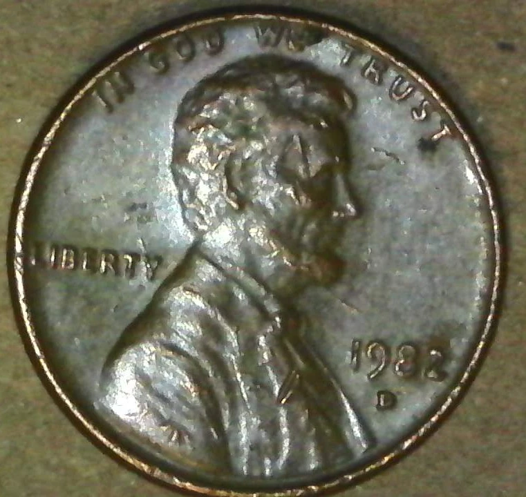 1982-D-Penny-Error-Or-Damage-?
