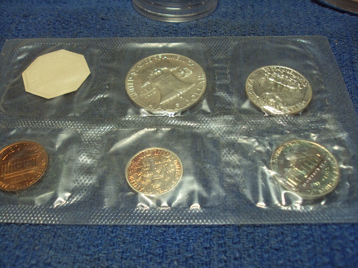1961-US-Mint-Proof-Set,-Finnaly-Opened.