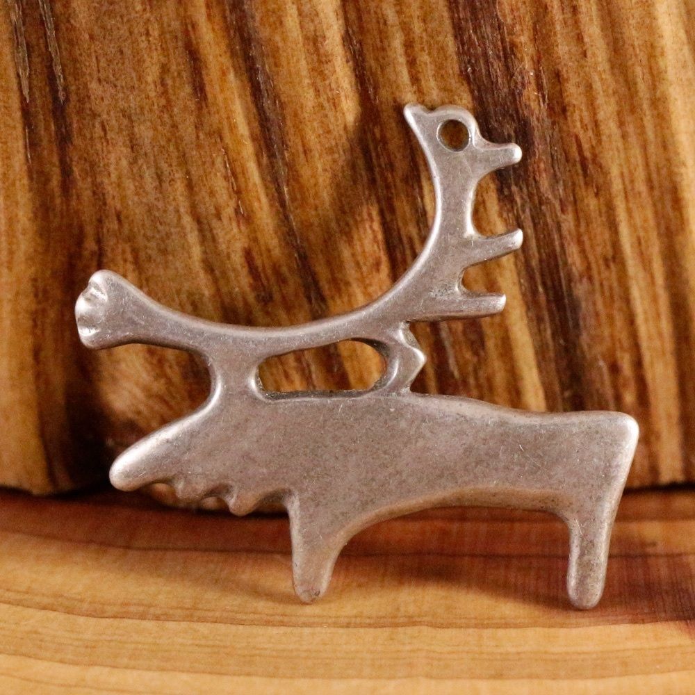 Silver-Stacking;-Navajo-Moose