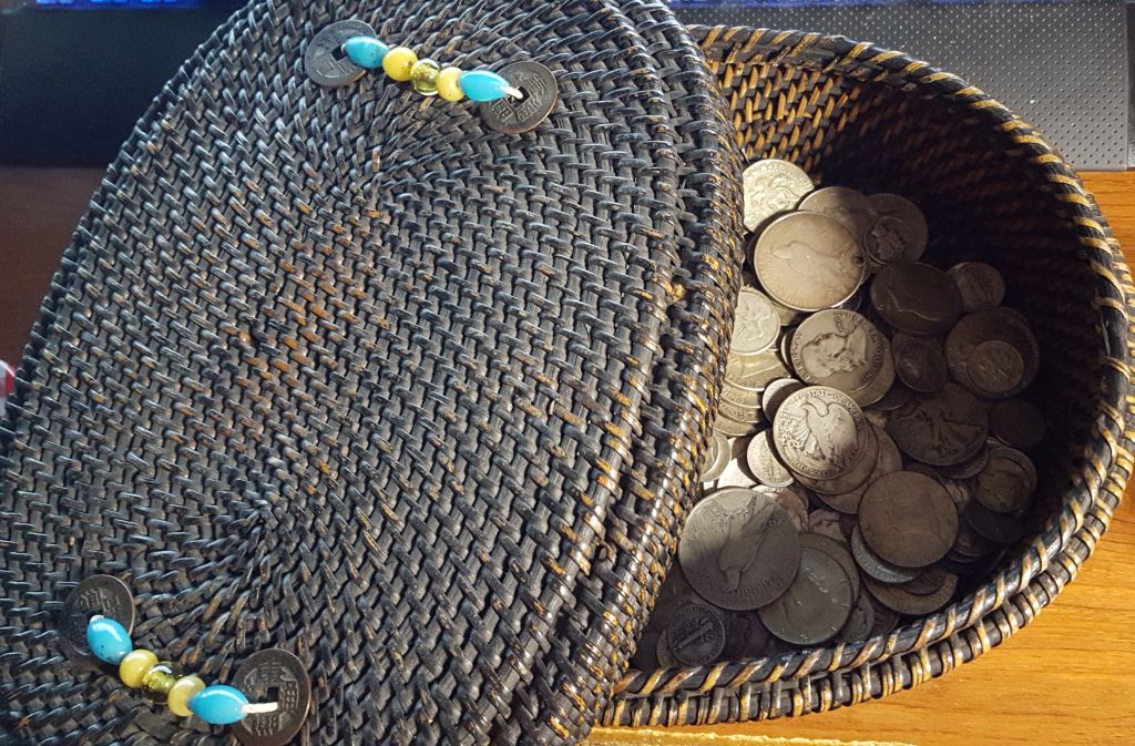 Started-My-Mini-Treasure-Chest-Today
