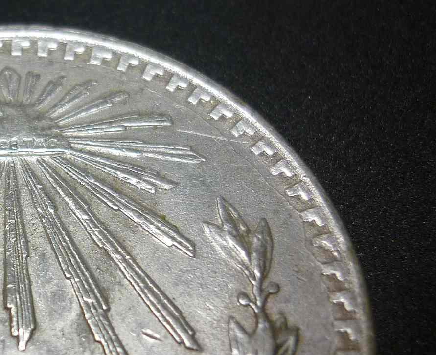 Die-Cracks-On-The-Mid-20th-Century-Mexican-Peso?