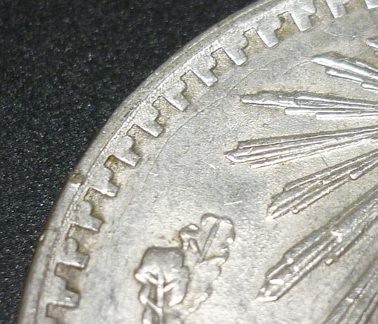 Die-Cracks-On-The-Mid-20th-Century-Mexican-Peso?