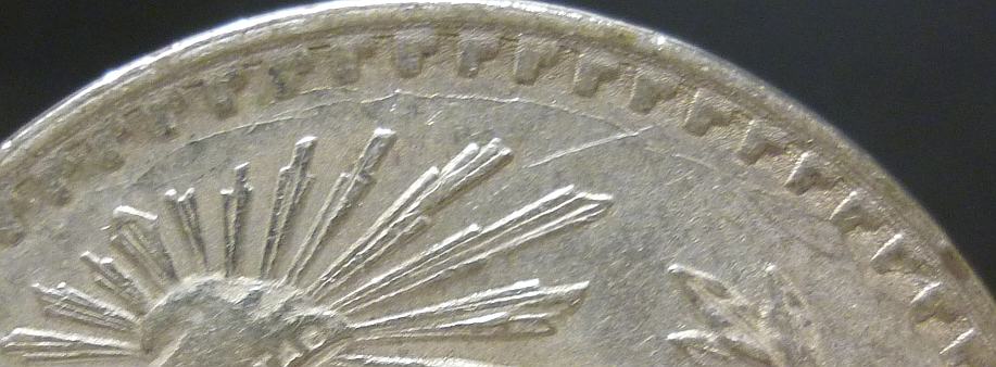 Die-Cracks-On-The-Mid-20th-Century-Mexican-Peso?
