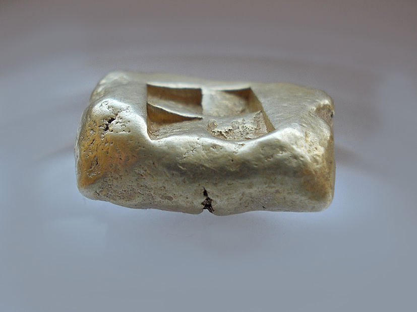 Ancient-Greek-Gold?-Modern-Reproduction?