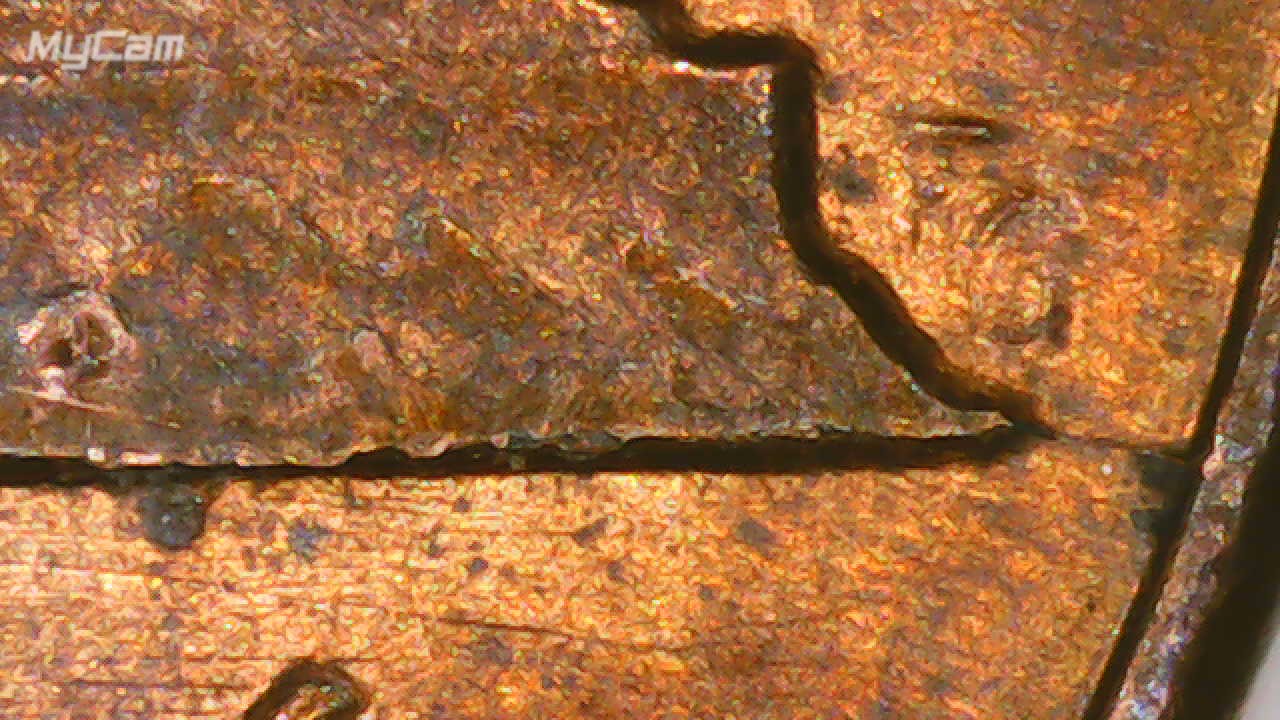 1983-P-LMC-Triple-Cracks-Off-The-Memorial