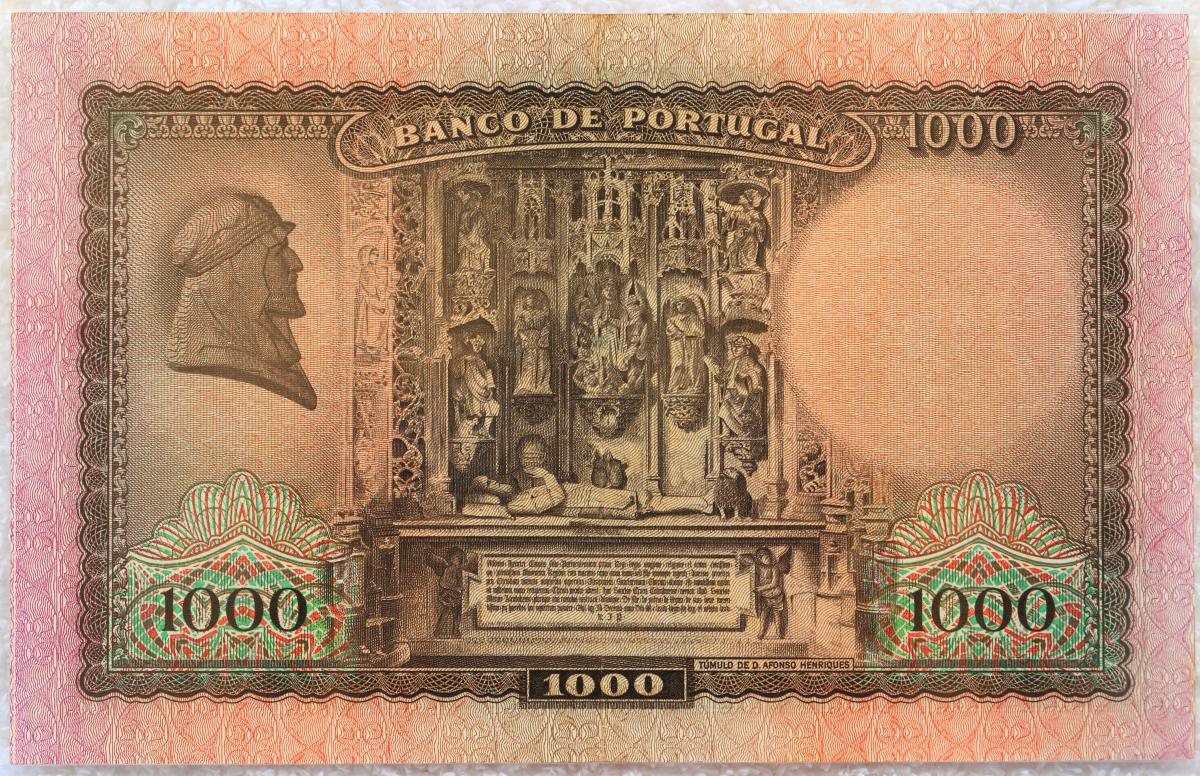 Got-Any-Big-Notes?-Like-Big-In-Size-Not-As-In-Denomination
