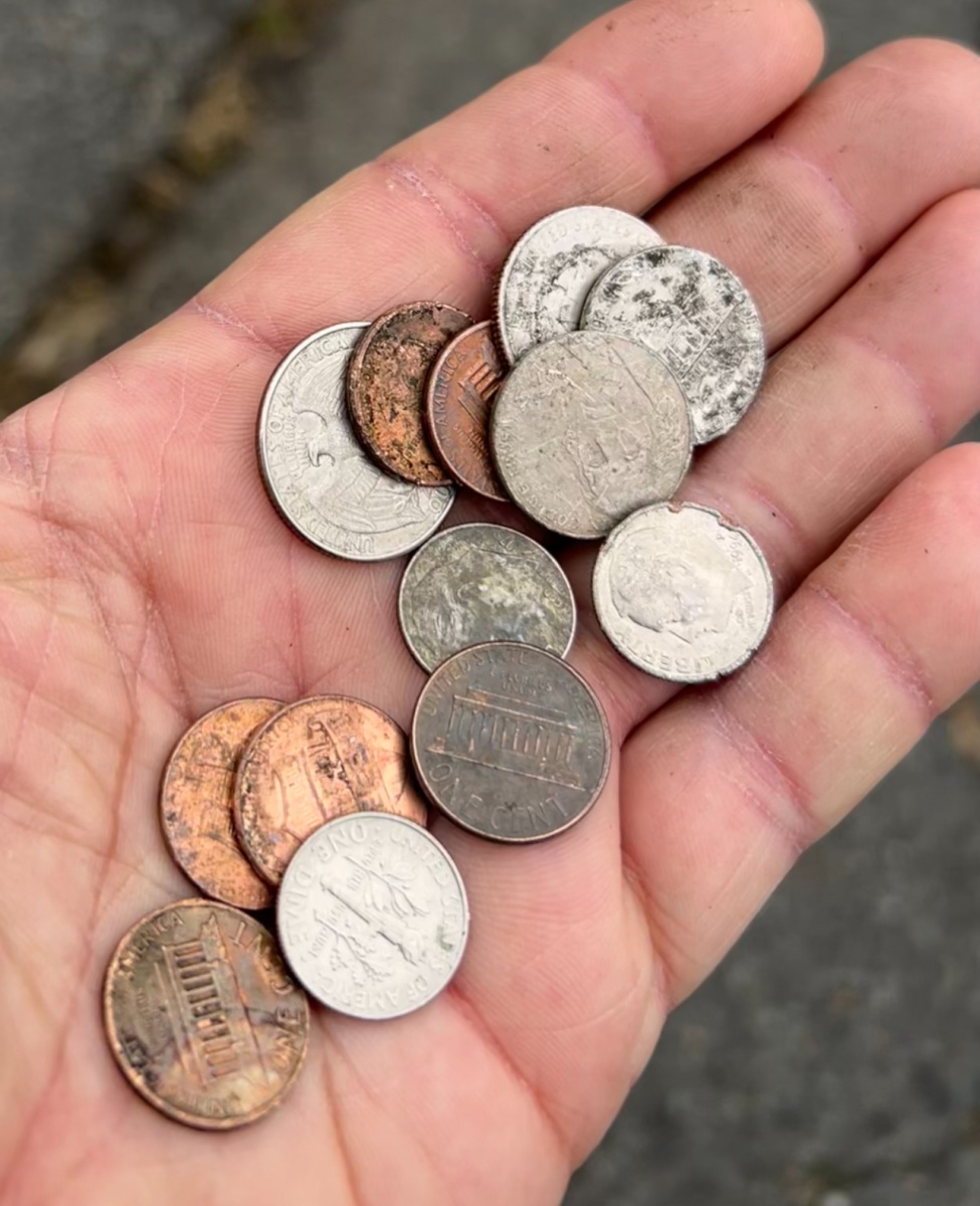 Post-Your-Stories-&-Pix-Of-Found-Money