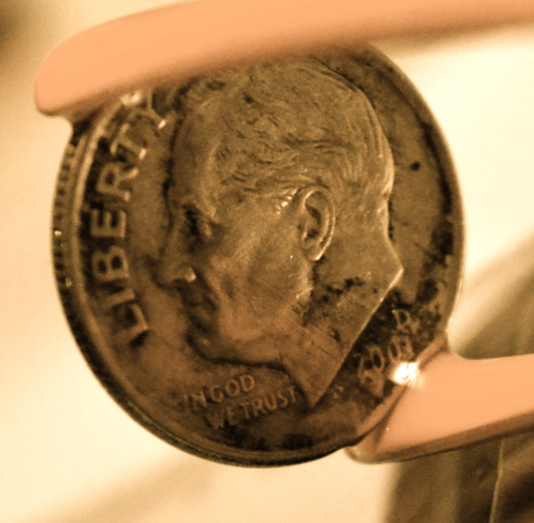 2001-D-Roosevelt-Dime.-2.5-Grams.-Do-You-See-Anything-Odd?