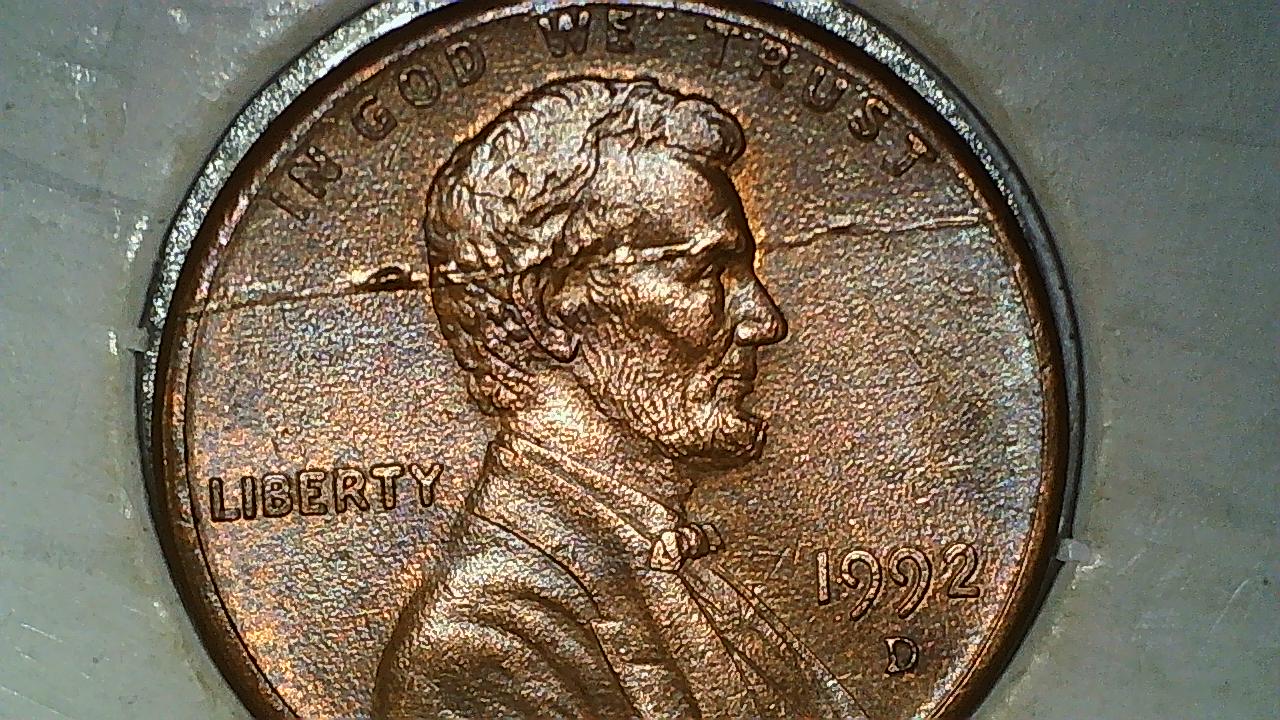 1-St-One-Is-A-1992-D-Penny-With-Die-Break-Looks-Like-A-Splitting-Headache