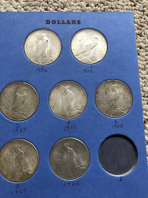 Looking-For-Ballpark-Value-On-Lot-Of-Morgans-And-Peace-Dollars