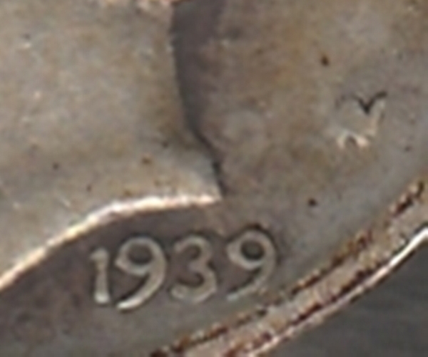 1939-D-Mercury-..do-You-See-A-Nine?