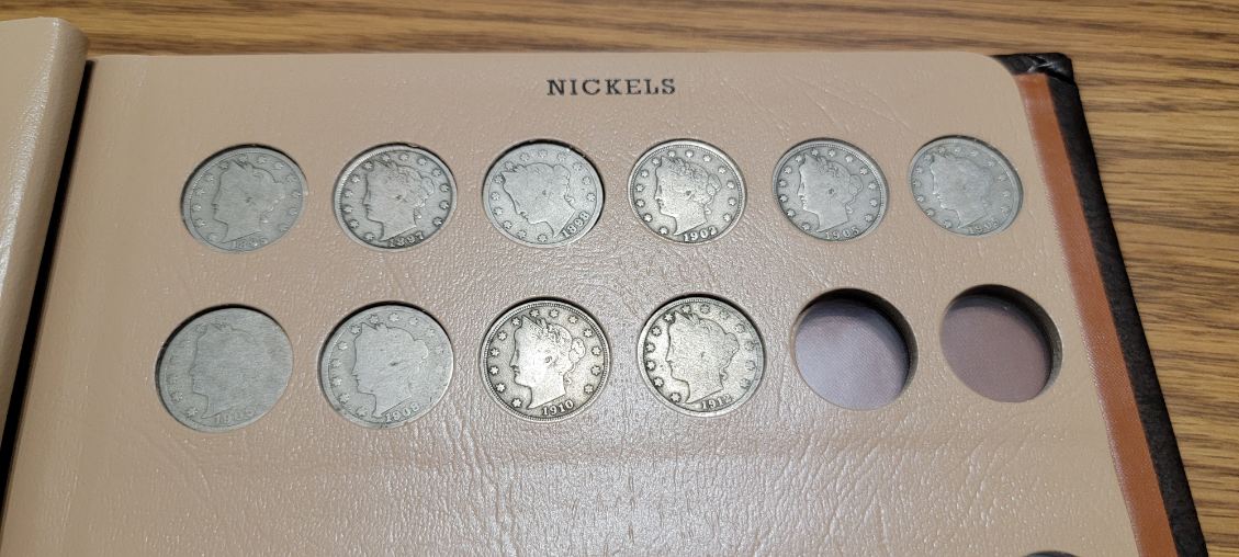 My-Dansco-7117-Nickel-Album---Buffalo-And-Liberty-Nickels