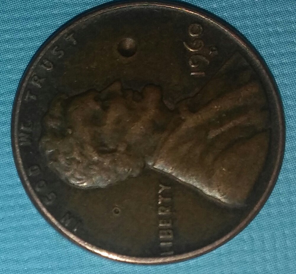 Please-Tell-Me-About-This-1960-D-Penny,-Has-Odd-Marks.