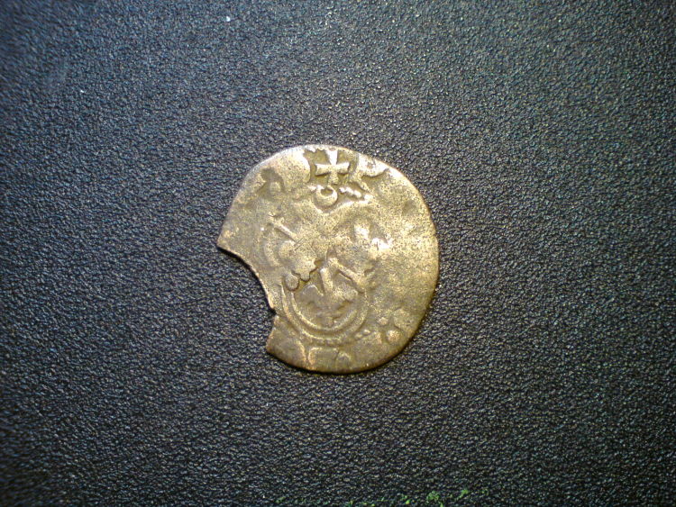 Unknown-Very-Old-Coin---3-Fleur-Des-Lis