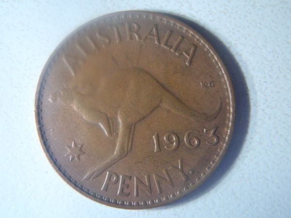1963-Y.-Penny-Many-Legged-Roo