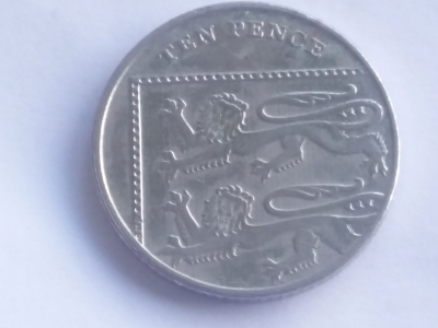 This-2014-10-Pence-Must-Be-An-Error-Coin.