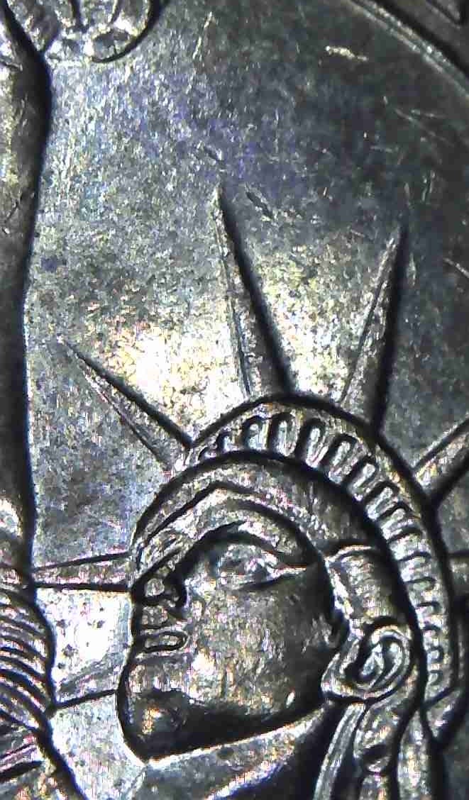 Just-Discovered-This-2011-Golden-Dollar-Doubled-Die-In-My-Collection