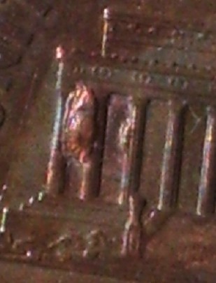 2002-D-Lincoln-Cent--Gas-Bubble-Or-Fragment?