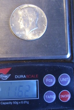 1965-Kennedy-Half-Dollar..not-Showing-Any-Copper-On-Rim