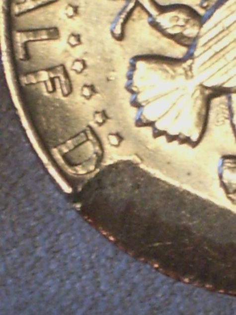 1983-P-Kennedy-Half-Dollar-Mad-Clash-Double-Clipped-Or-PMD?