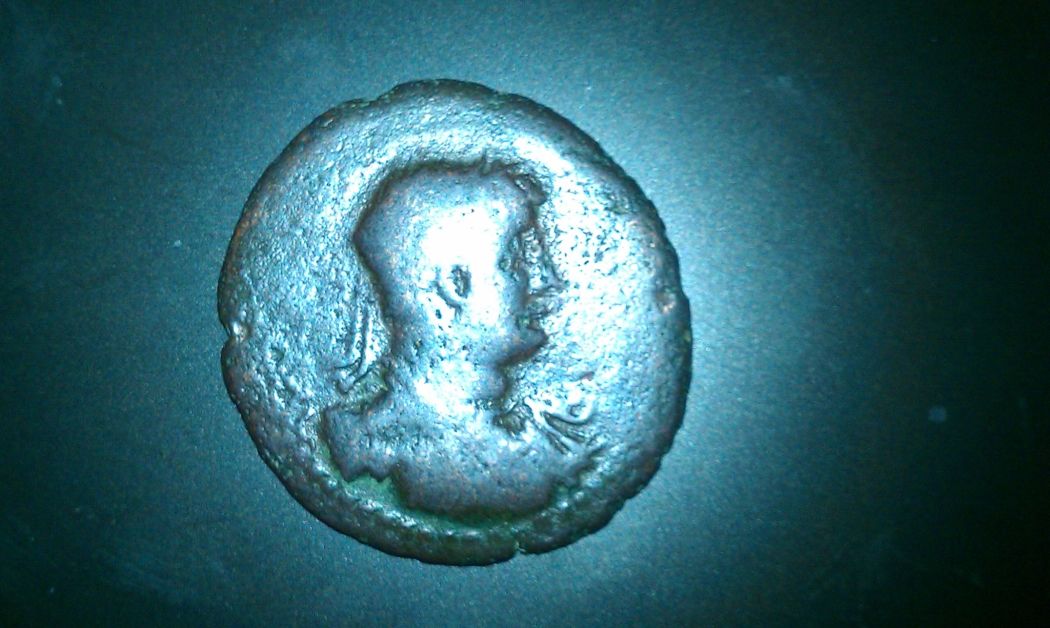 Coin-Identification:=-Roman?-,-Greek?-,-Or?
