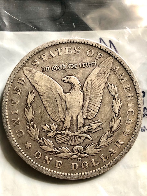 Does-This-1888-Morgan-Dollar-Look-Like-The-Last-8-Is-An-Upside-Down-8?
