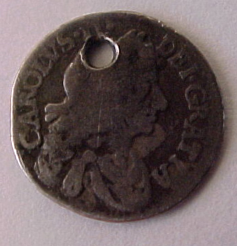 Small-Silver-Coin-1679-ID