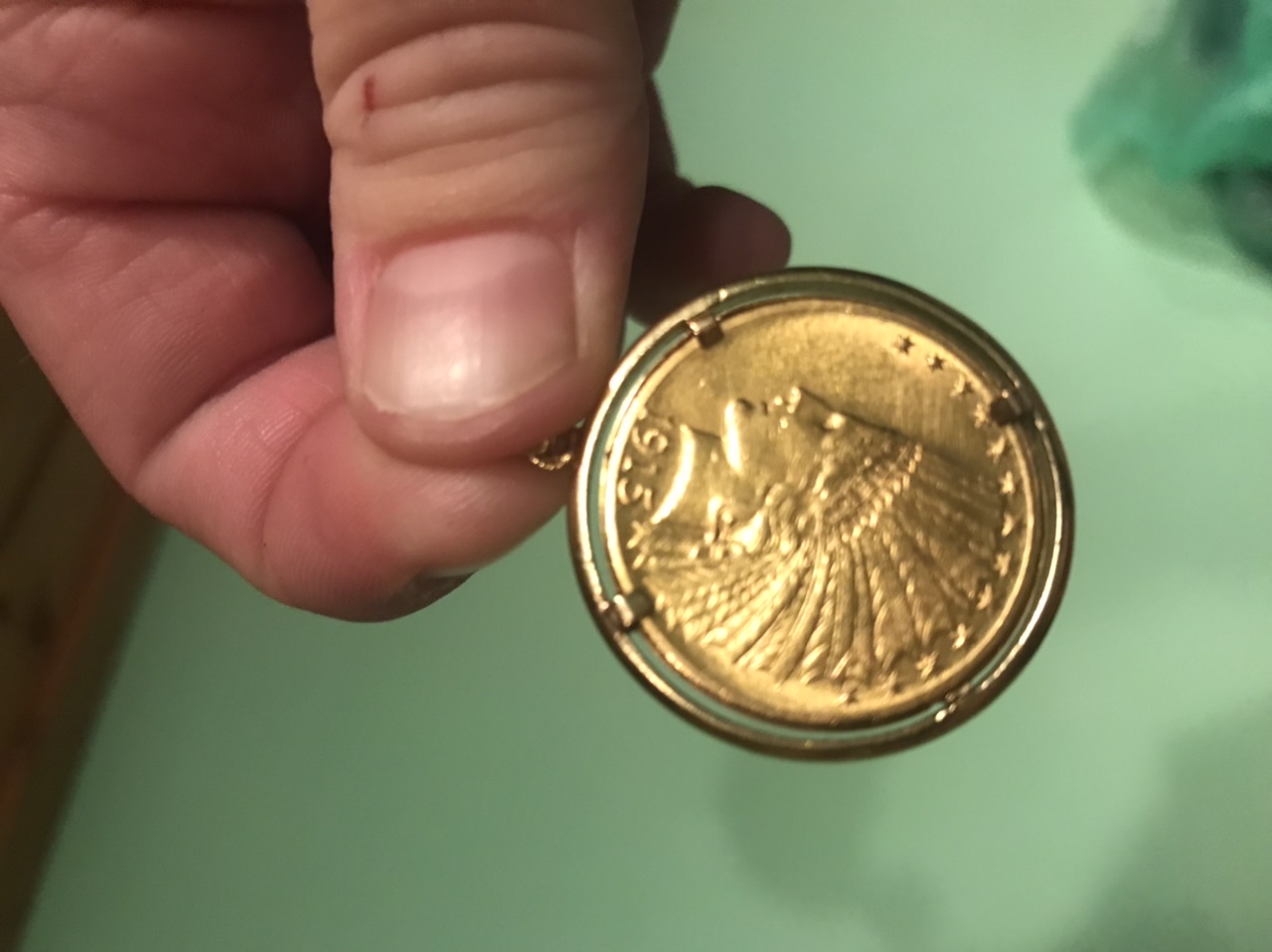 Gold-Indian-Eagle-10$-1915