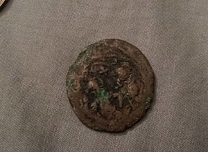 Trying-To-Find-Out-Anything-At-All-About-This-Coin?-Thanks