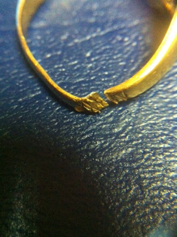 Selling-On-Ebay-To-Pay-For-Repairs-On-Grandma's-Ring.