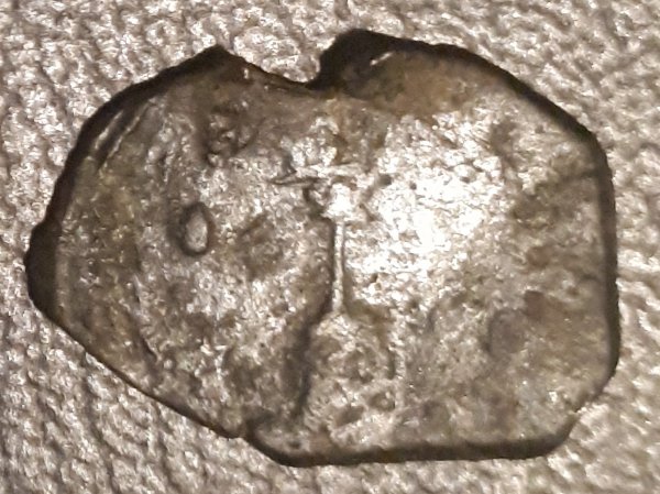 Unidentified-Coin-5/30---Byzantine?