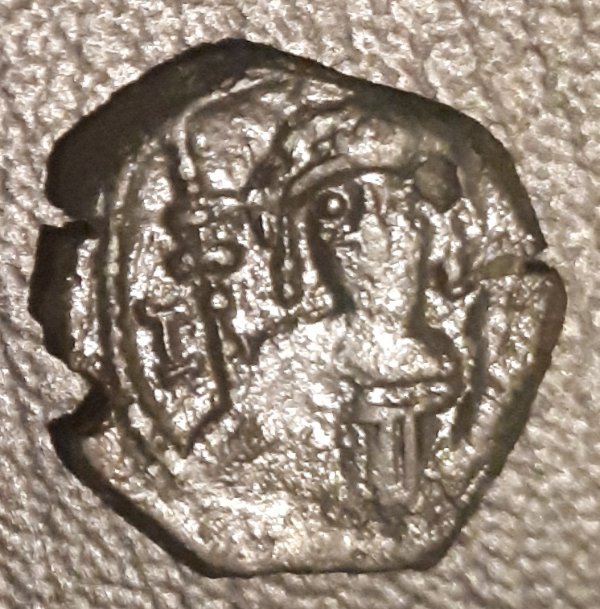 Unidentified-Coin-15/30---Byzantine?