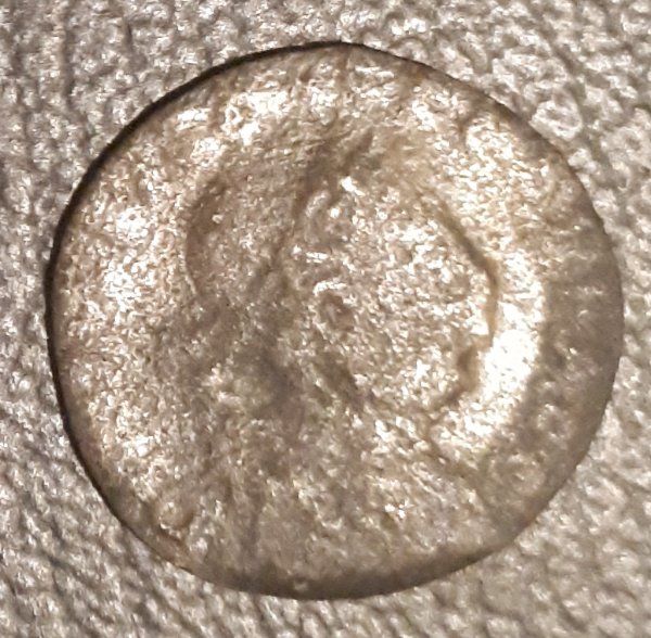 Unattributed-Coin-27/30---Contemporary-Counterfeit-Of-Gold?