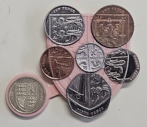 Royal-Shield-Coins---3d-Printed-Holder