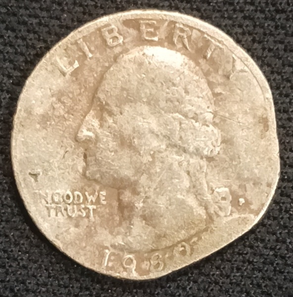 1980-P-Washington-Quarter-Error-Coin-Lamination-Eror-Die-Split-Into-3-Seperate-Layers.