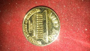 I-Think-I-May-Have-Found-A-Very-Rare-1971-Zinc-Type-Penny-Error